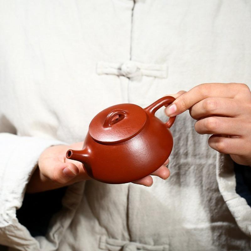 Yixing Zisha Teapot [Ziye Shi Piao] (Dahongpao - 200ml) - YIQIN TEA HOUSE | yiqinteahouse.com | 200-300ml, teapot, teaware, zisha teapot