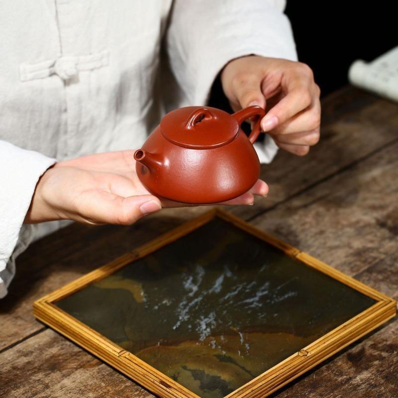 Yixing Zisha Teapot [Ziye Shi Piao] (Dahongpao - 200ml) - YIQIN TEA HOUSE | yiqinteahouse.com | 200-300ml, teapot, teaware, zisha teapot