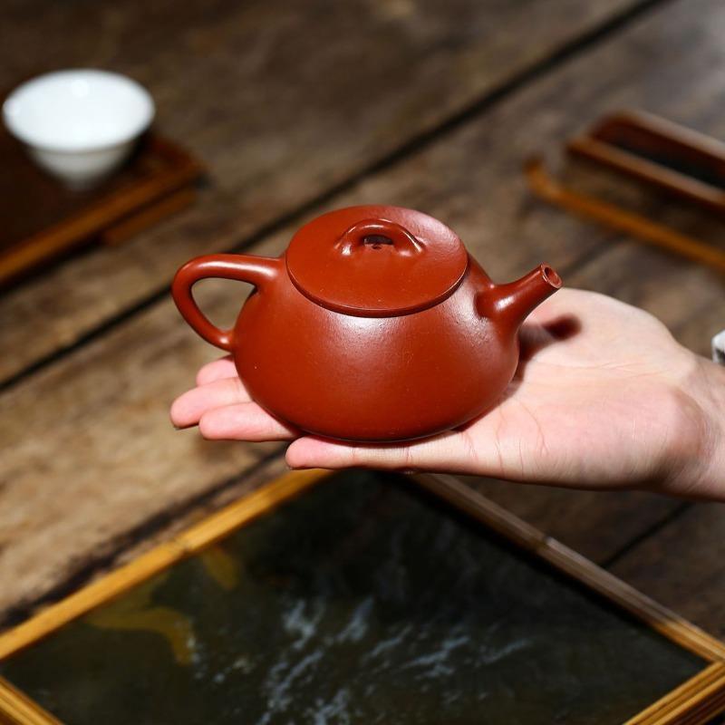 Yixing Zisha Teapot [Ziye Shi Piao] (Dahongpao - 200ml) - YIQIN TEA HOUSE | yiqinteahouse.com | 200-300ml, teapot, teaware, zisha teapot